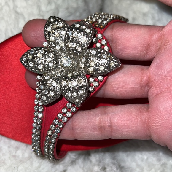 Franco Sarto Shoes Rhinestone Flower Kitten slip on missing some stones - Picture 2 of 9